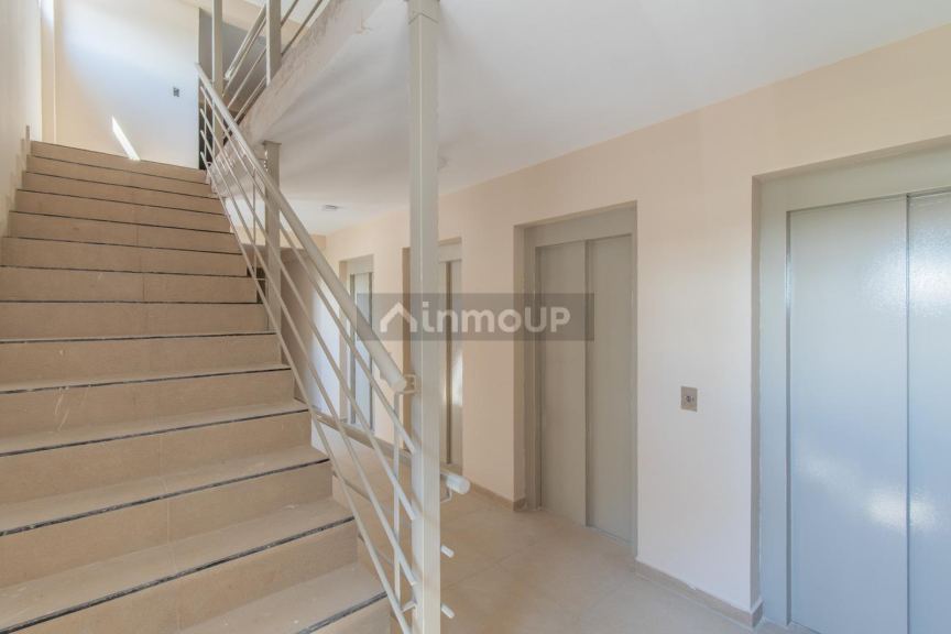 Departamento en Venta en Moron, G.B.A. Zona Oeste