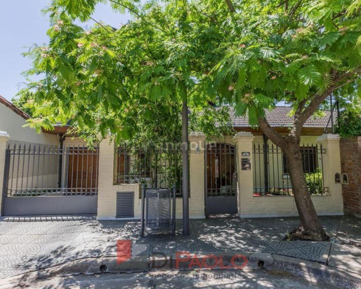 Casa en Venta en Tres de Febrero, G.B.A. Zona Oeste