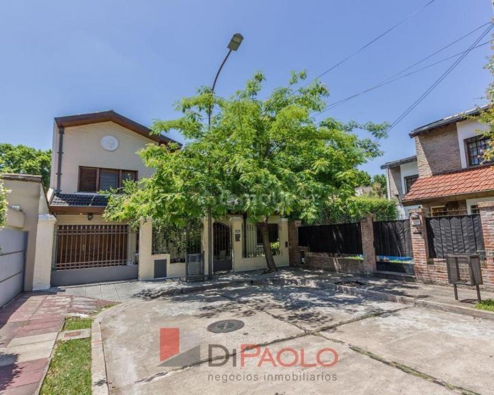 Casa en Venta en Tres de Febrero, G.B.A. Zona Oeste