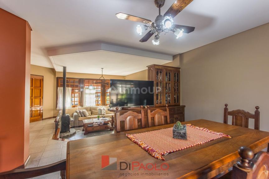 Casa en Venta en Tres de Febrero, G.B.A. Zona Oeste