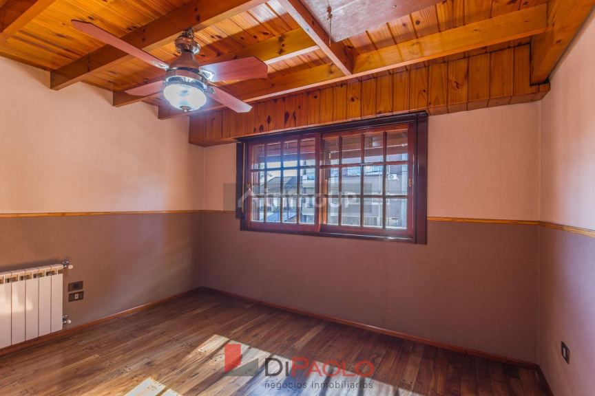 Casa en Venta en Tres de Febrero, G.B.A. Zona Oeste