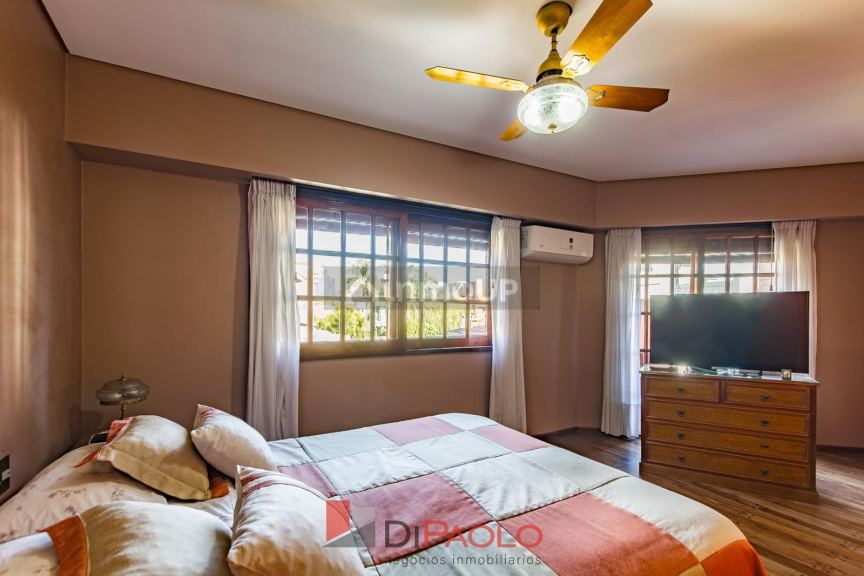 Casa en Venta en Tres de Febrero, G.B.A. Zona Oeste