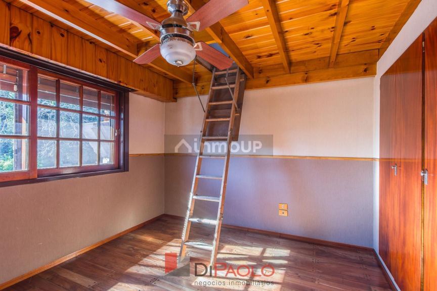 Casa en Venta en Tres de Febrero, G.B.A. Zona Oeste