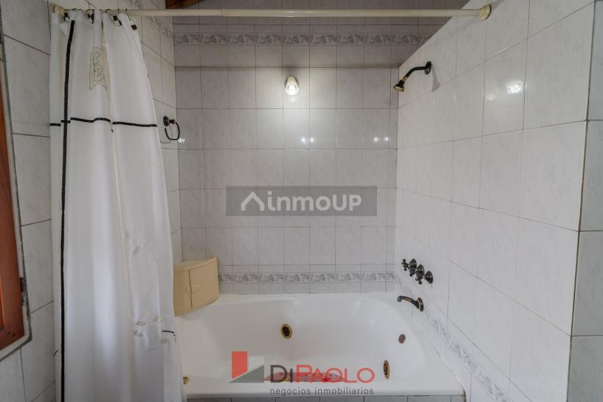 Casa en Venta en Tres de Febrero, G.B.A. Zona Oeste
