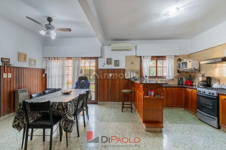 Casa en Venta en Tres de Febrero, G.B.A. Zona Oeste