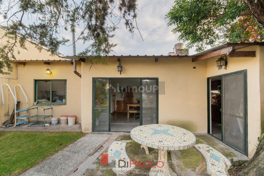 Casa en Venta en Tres de Febrero, G.B.A. Zona Oeste