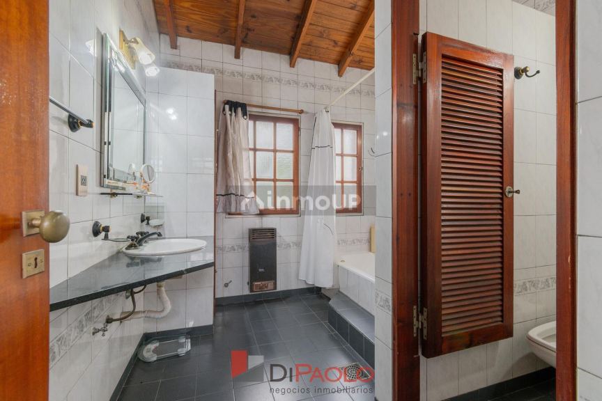 Casa en Venta en Tres de Febrero, G.B.A. Zona Oeste
