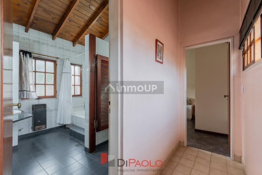 Casa en Venta en Tres de Febrero, G.B.A. Zona Oeste