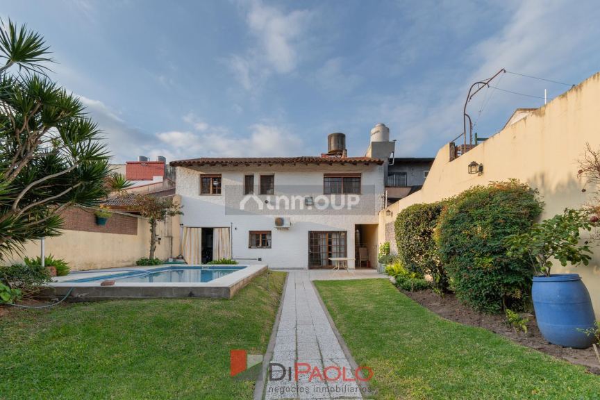 Casa en Venta en Tres de Febrero, G.B.A. Zona Oeste