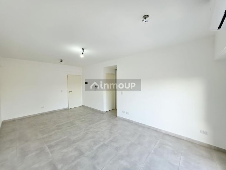 Departamento en Alquiler en Tres de Febrero, G.B.A. Zona Oeste