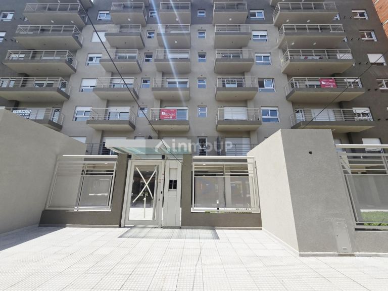Departamento en Alquiler en Tres de Febrero, G.B.A. Zona Oeste