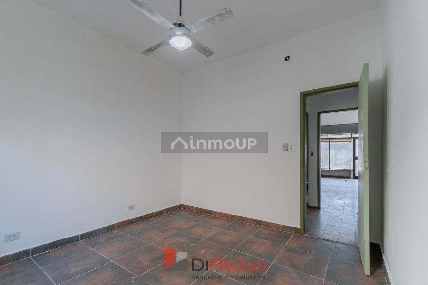 P H en Venta en Tres de Febrero, G.B.A. Zona Oeste
