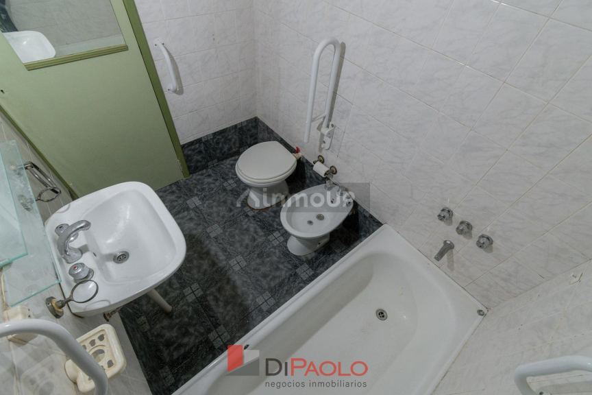 P H en Venta en Tres de Febrero, G.B.A. Zona Oeste
