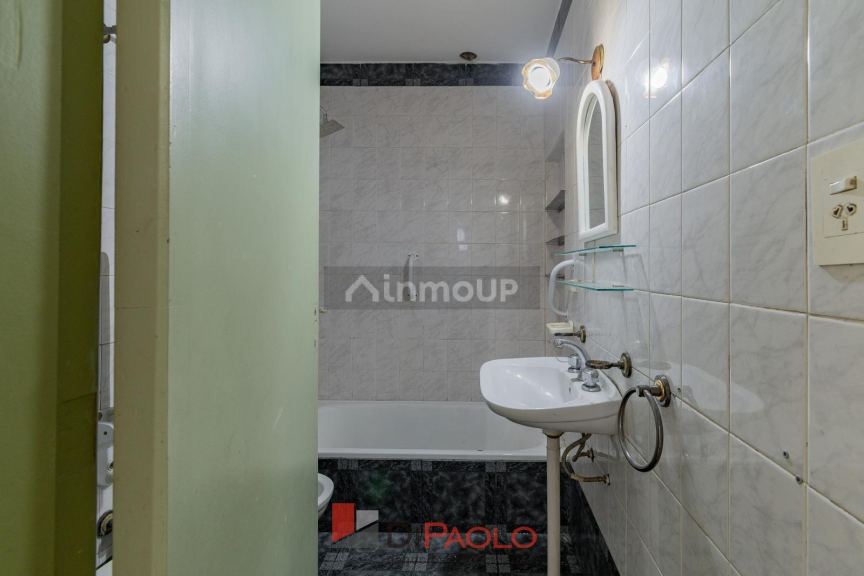 P H en Venta en Tres de Febrero, G.B.A. Zona Oeste
