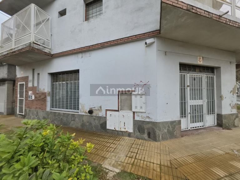 Local Comercial en Alquiler en General San Martin, G.B.A. Zona Norte