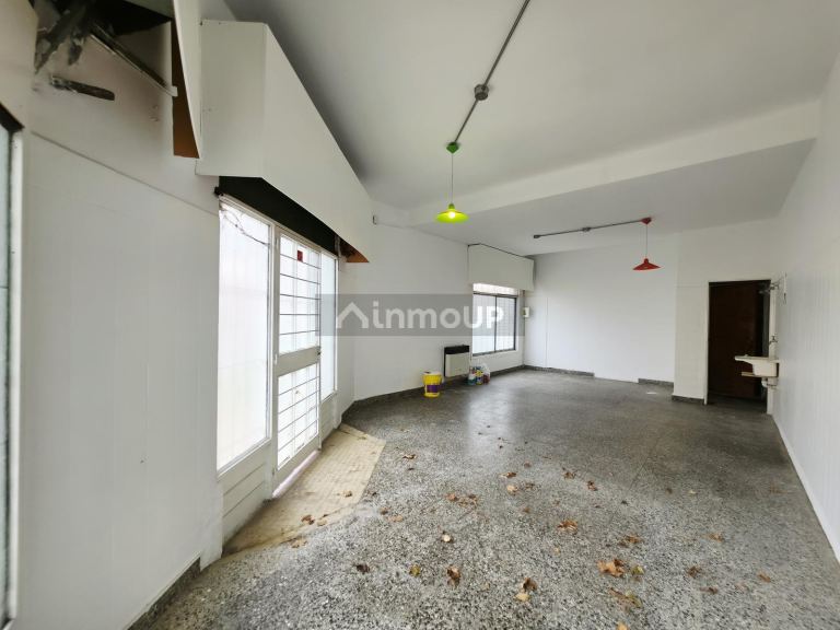 Local Comercial en Alquiler en General San Martin, G.B.A. Zona Norte