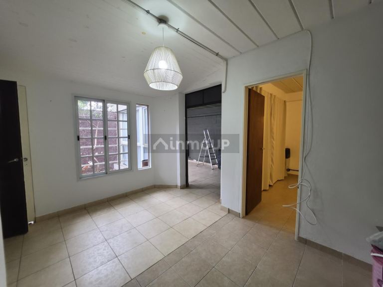 Casa en Alquiler en Tres de Febrero, G.B.A. Zona Oeste