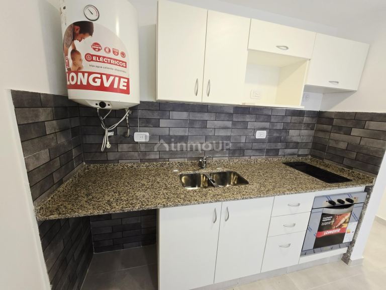 Departamento en Alquiler en Tres de Febrero, G.B.A. Zona Oeste
