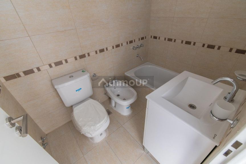 Departamento en Venta en Moron, G.B.A. Zona Oeste