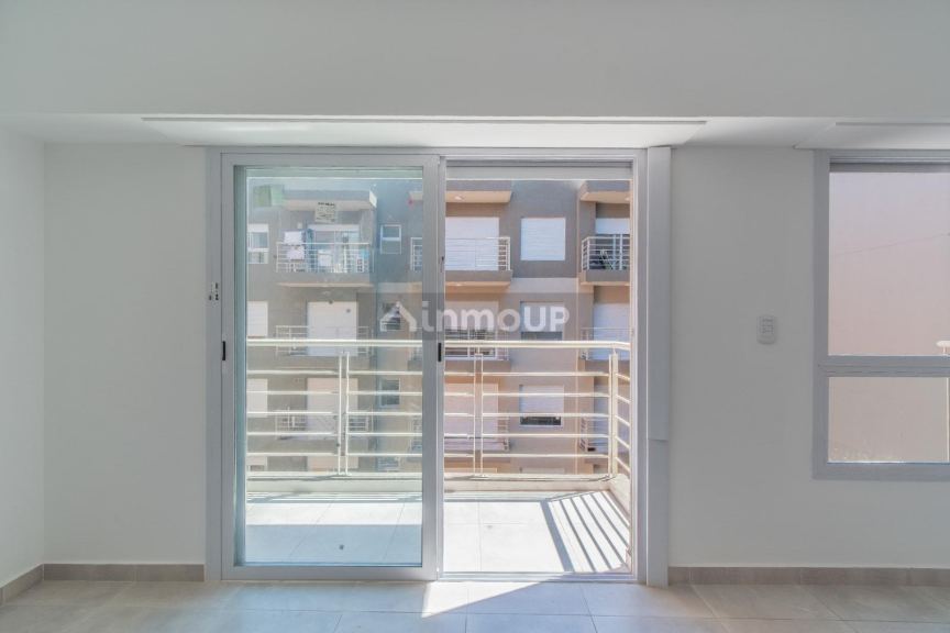 Departamento en Venta en Moron, G.B.A. Zona Oeste