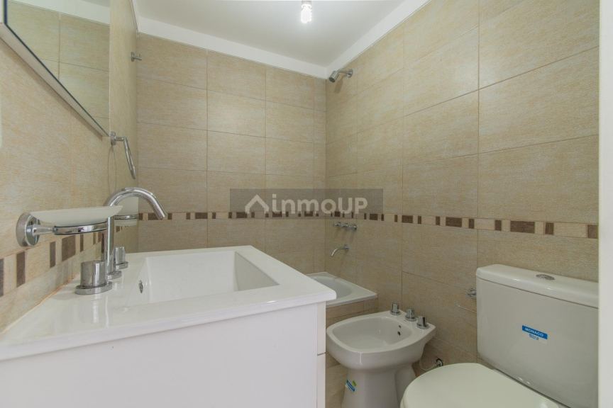 Departamento en Venta en Moron, G.B.A. Zona Oeste
