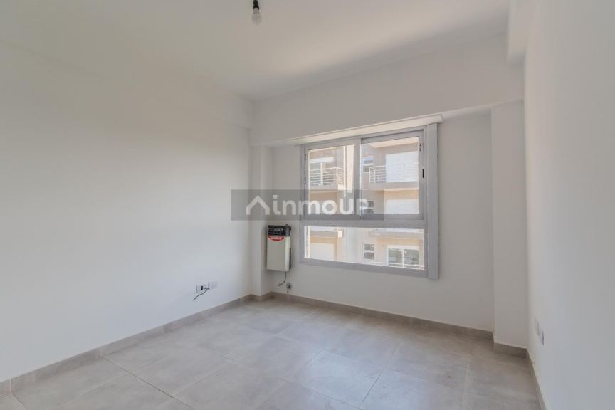 Departamento en Venta en Moron, G.B.A. Zona Oeste