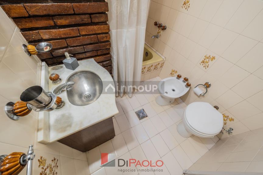 Casa en Venta en Moron, G.B.A. Zona Oeste
