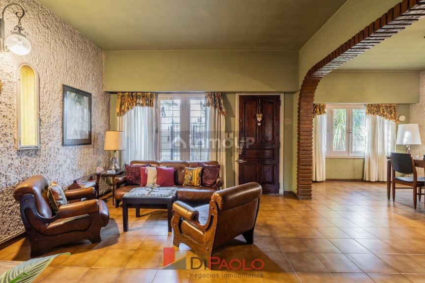 Casa en Venta en Moron, G.B.A. Zona Oeste