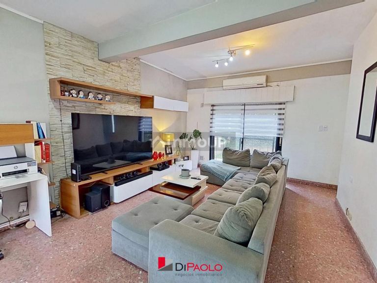 Casa en Venta en Tres de Febrero, G.B.A. Zona Oeste