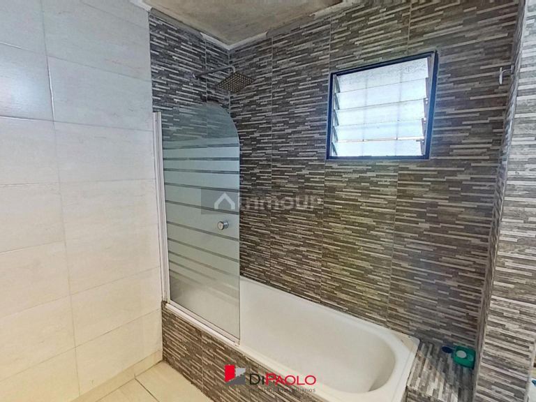 Casa en Venta en Tres de Febrero, G.B.A. Zona Oeste