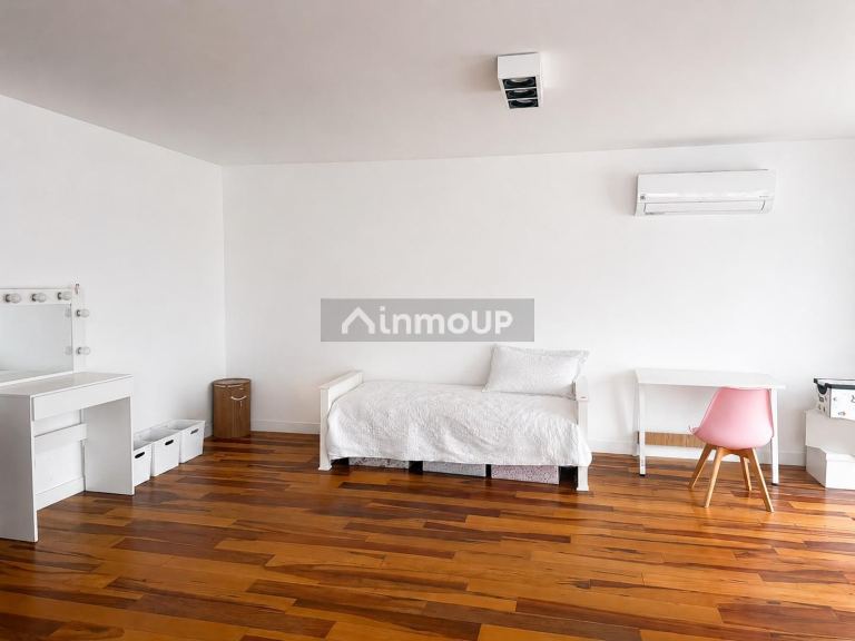 Departamento en Venta en Moron, G.B.A. Zona Oeste