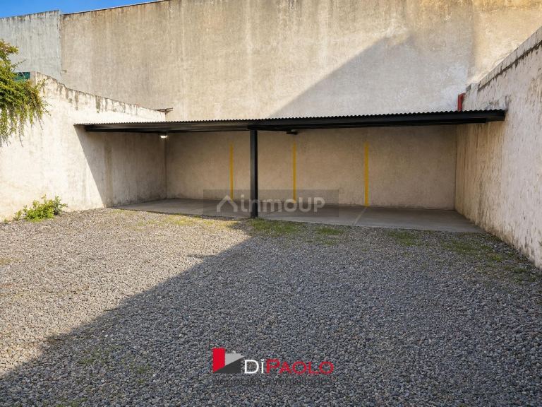 Cochera en Venta en Tres de Febrero, G.B.A. Zona Oeste