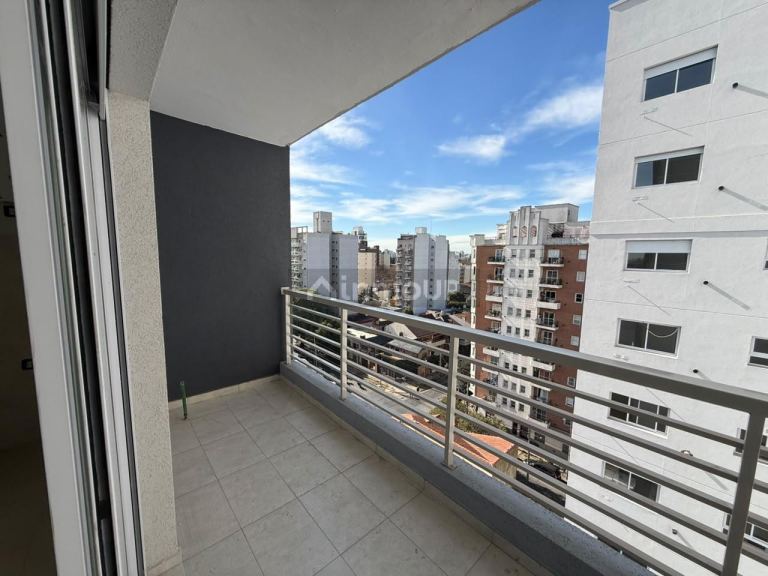 Departamento en Venta en Tres de Febrero, G.B.A. Zona Oeste