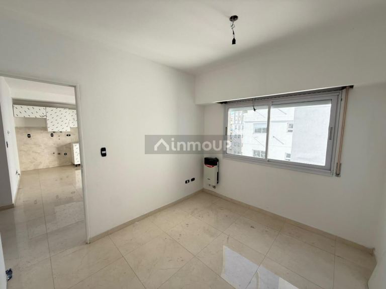 Departamento en Venta en Tres de Febrero, G.B.A. Zona Oeste