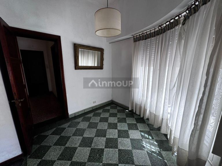 Casa en Venta en General San Martin, G.B.A. Zona Norte