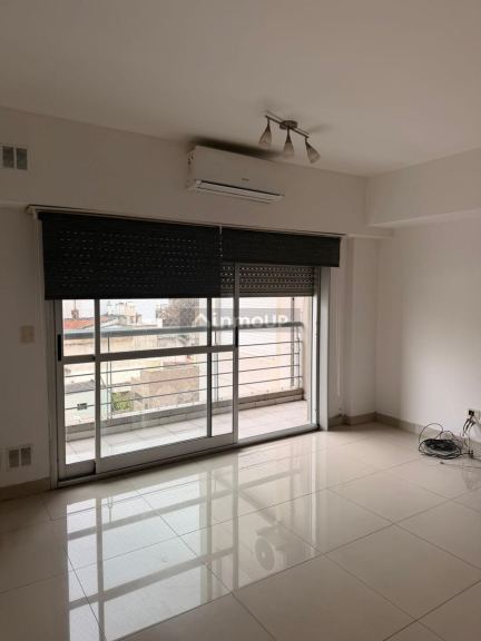 Departamento en Alquiler en Villa Pueyrredon, Capital Federal