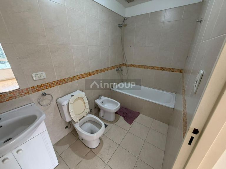 Departamento en Venta en General San Martin, G.B.A. Zona Norte