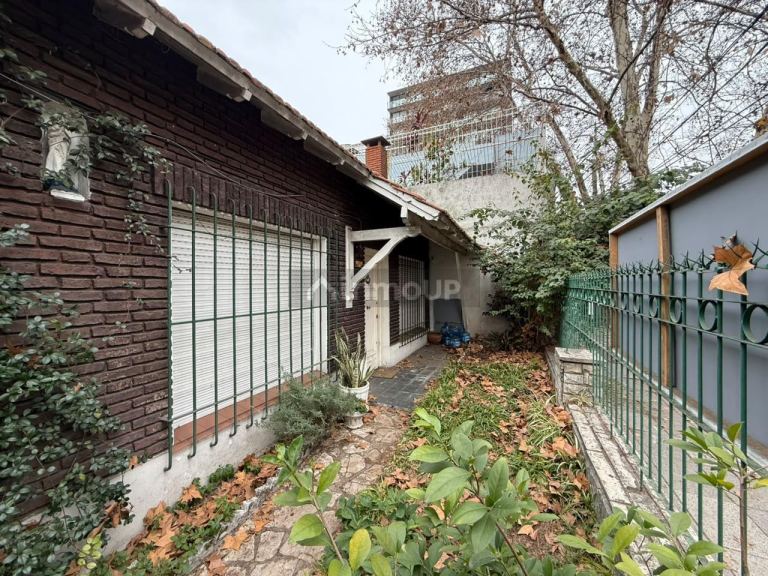 Casa en Venta en General San Martin, G.B.A. Zona Norte