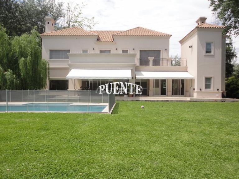 Casa en Venta en Esteban Echeverria, G.B.A. Zona Sur