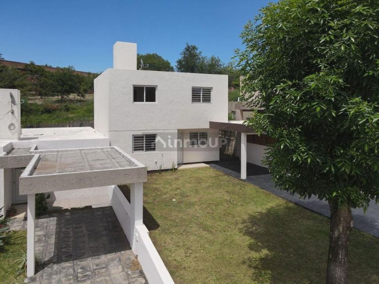 Casa en Venta en Colon, Cordoba