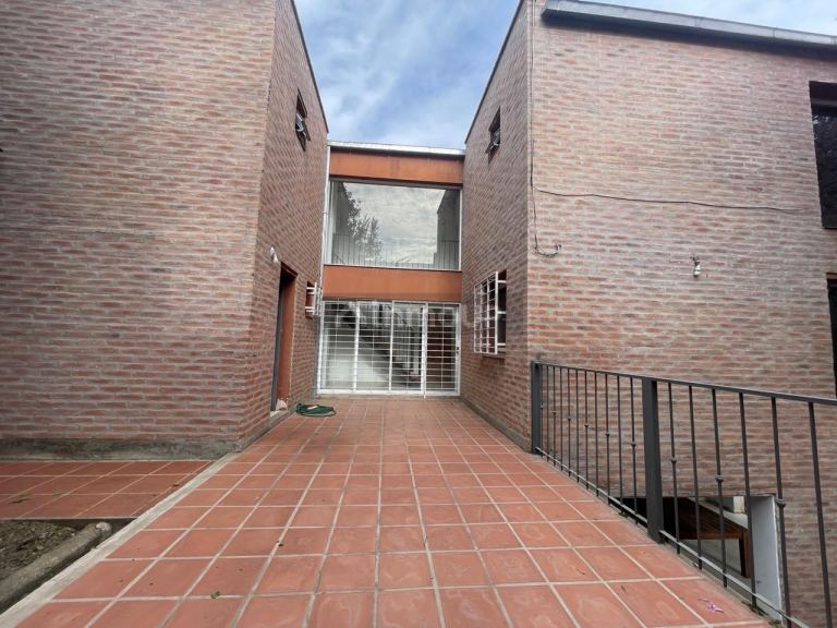 P H en Alquiler en Capital, Cordoba