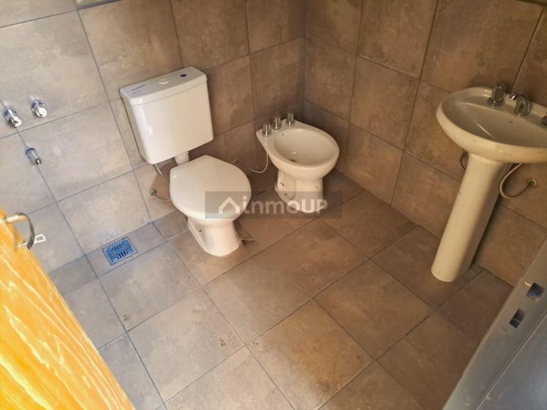 Local Comercial en Alquiler en Capital, Cordoba
