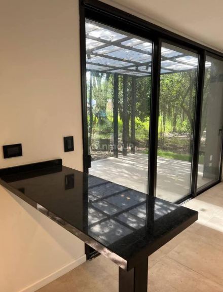 Casa en Venta en Colon, Cordoba