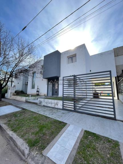 Casa en Venta en Capital, Cordoba
