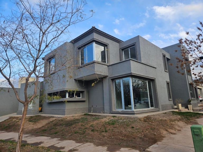 Casa en Venta en Guaymallen, Mendoza