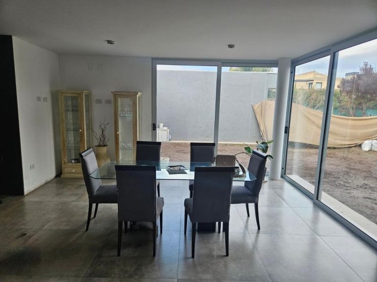 Casa en Venta en Guaymallen, Mendoza
