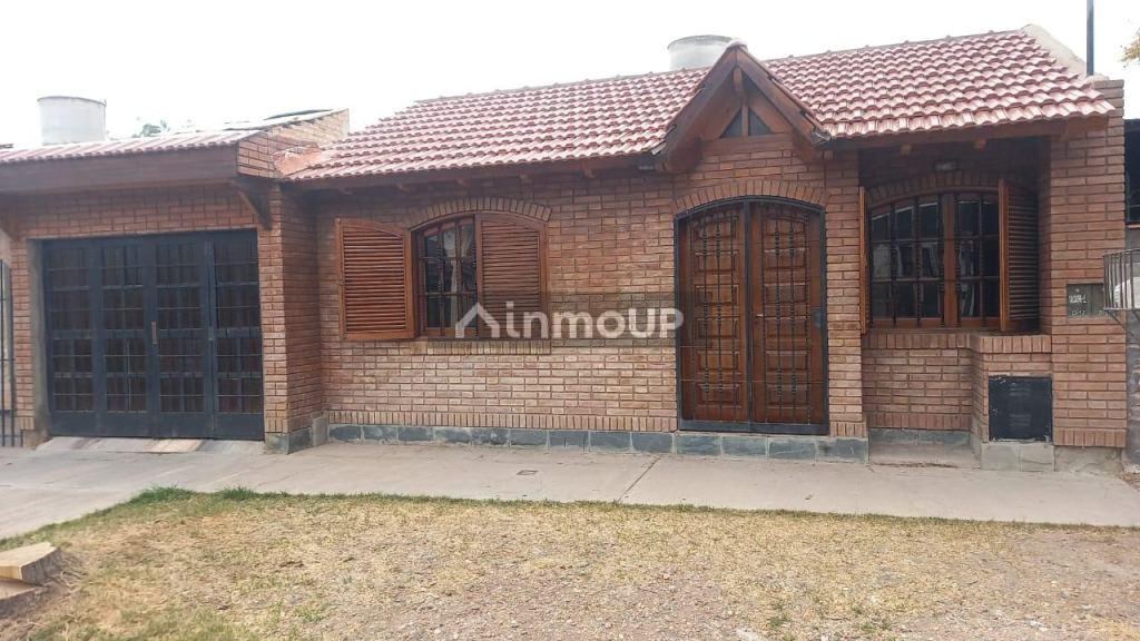 Casa en Venta en Guaymallen, Mendoza