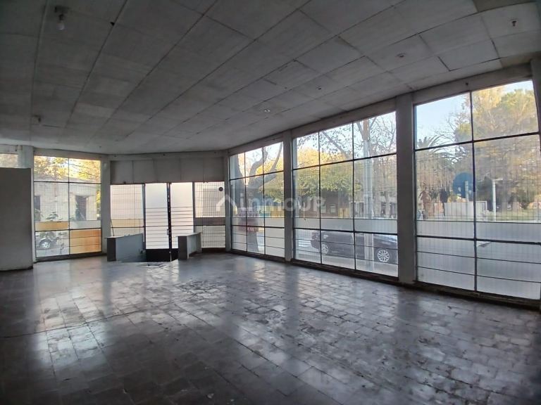 Local Comercial en Alquiler en Capital, Mendoza