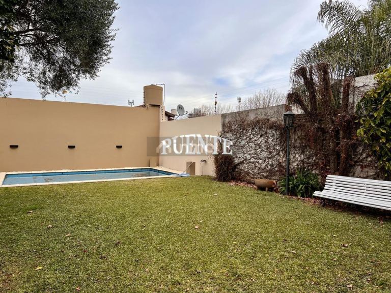 Casa en Venta en Esteban Echeverria, G.B.A. Zona Sur