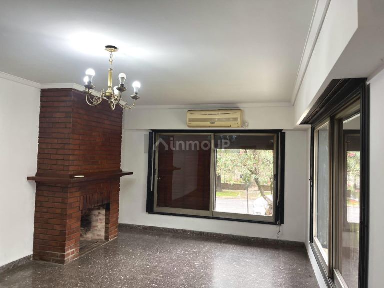 Casa en Venta en Malvinas Argentinas, G.B.A. Zona Norte